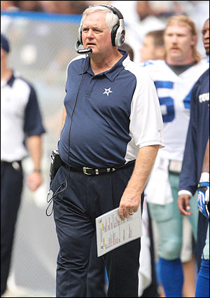 Illustration for article titled A Children's Treasury Of Wade Phillips Looking Befuddled On The Sideline